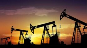 Нефть дорожает на опасениях вокруг конфликта Ирана и Израиля