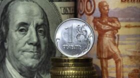 Шнейдерман: до конца сентября лучше воздержаться от валютных спекуляций