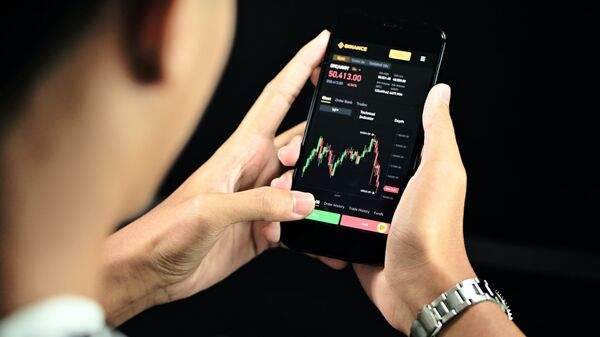 Read more about the article Биржи АТР закрылись снижением на фоне торговой напряженности между Китаем и США