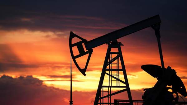 Read more about the article Цена нефти марки Brent выросла более чем на 1%, инвесторы оценивают решения ОПЕК+