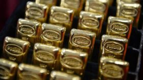 Биржевая стоимость золота опустилась ниже 4 800 долларов за унцию впервые с 22 января