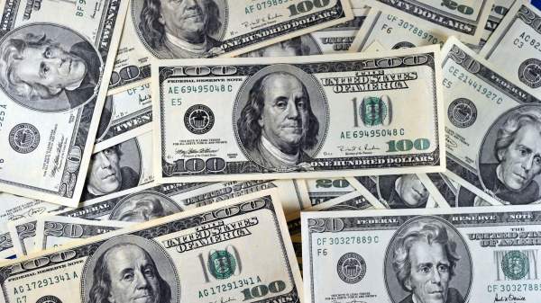 Read more about the article Мировые ЦБ распродают гособлигации США на фоне кризиса на Ближнем Востоке