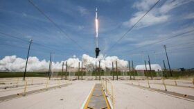Акции SpaceX на предторгах понедельника выросли в цене на 5,5% после рекордного IPO