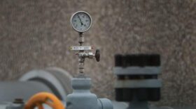 ICE: биржевые цены на газ в Европе на первых торгах лета ускорили рост до 4%