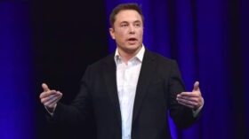 Акции SpaceX в первый день торгов после рекордного IPO подскочили в цене на 18,33%